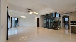 Cashew Green (D23), Terrace #445950611